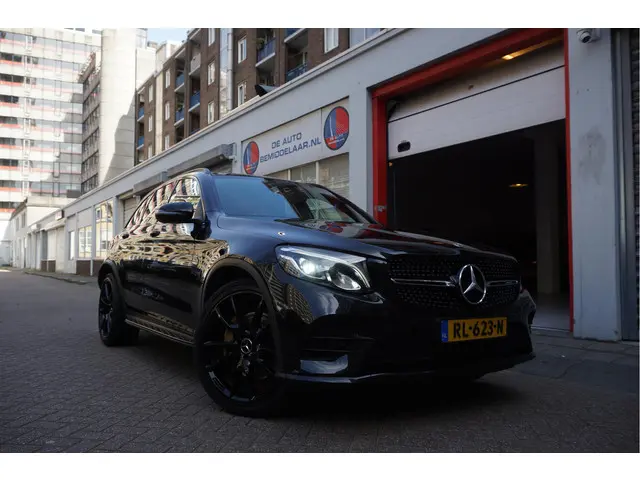 Mercedes-Benz GLC-klasse AMG 43 4MATIC Aut9 | NL AUTO | Burmester | Black on Black | Trekhaak (wegkl...