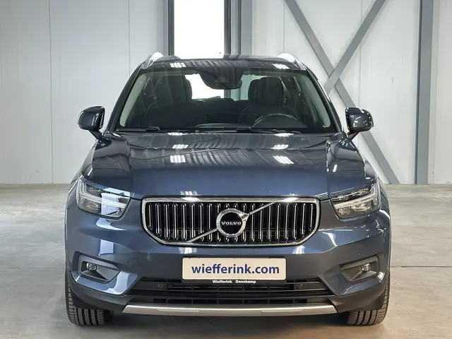 Volvo XC40 1.5 T5 Recharge Inscription Expression | LED | Camera | Navi | Trekhaak