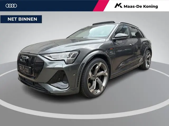 Audi e-tron S quattro 95 kWh 503pk · SOH 98,5% · Panoramadak · Luchtvering · Camera · Leder Valcona...