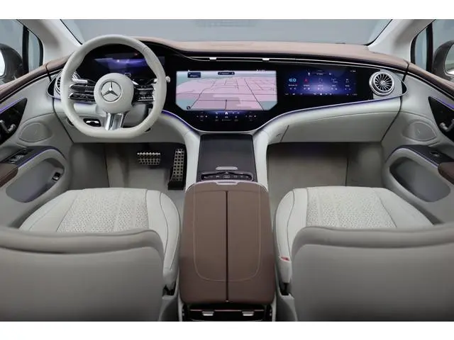 Mercedes-Benz EQS