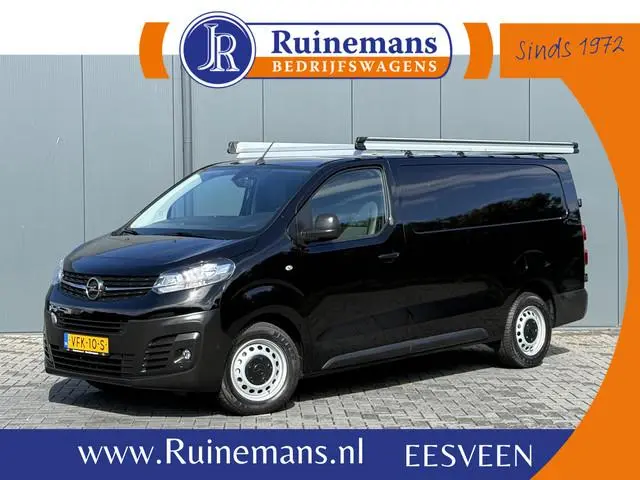 Opel Vivaro 2.0 CDTI 123 PK / L3H1 / 1e EIG. / 23.896 KM!! / IMPERIAAL / 2.5 TONS TREKHAAK / CAMERA...