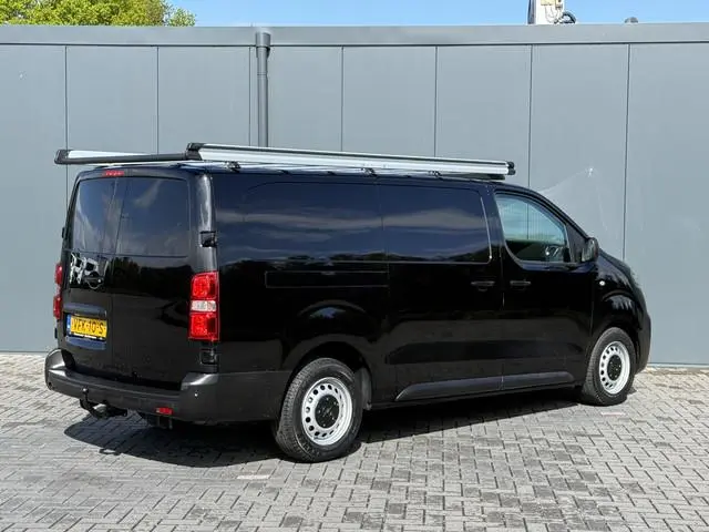 Opel Vivaro 2.0 CDTI 123 PK / L3H1 / 1e EIG. / 23.896 KM!! / IMPERIAAL / 2.5 TONS TREKHAAK / CAMERA...