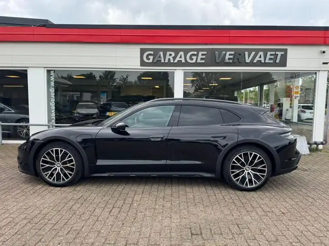 Porsche Taycan Cross Turismo 4 93 kWh