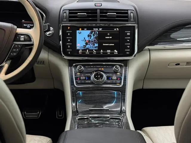 Lincoln Continental