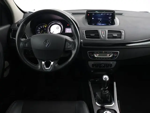 Renault Mégane 1.2 TCe 116 PK BOSE + PANORAMA | TREKHAAK | CAMERA | XENON