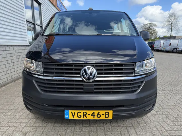 Volkswagen Transporter 2.0 TDI 150pk L2H1 30 DC 5 persoons Comfortline / vaste prijs rijklaar € 27.9...