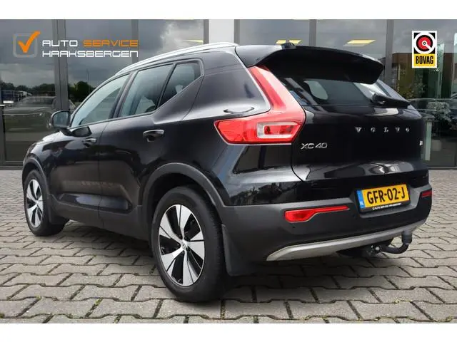 Volvo XC40 1.5 T3 Momentum | Trekhaak | Camera | Harman Kardon |