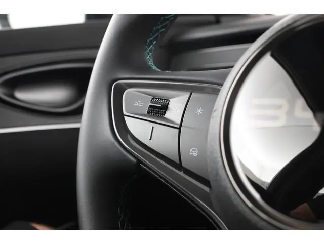 BYD SEAL