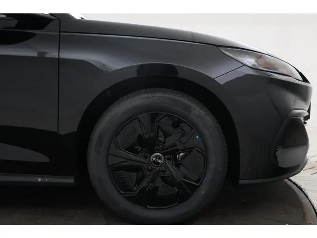 BYD SEAL