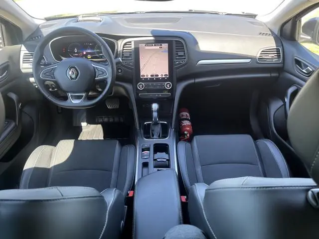 Renault Mégane 1.6 E-Tech Plug-In Hybrid 160PK Intens / Camera / Parkeerhulp V+A / Navigatie / Cruis...