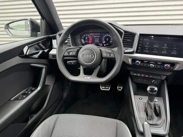 Audi A1 Sportback 35 TFSI S-line |Drive select|Camera|Carplay|