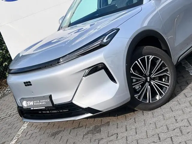 Geely Starray EM-i