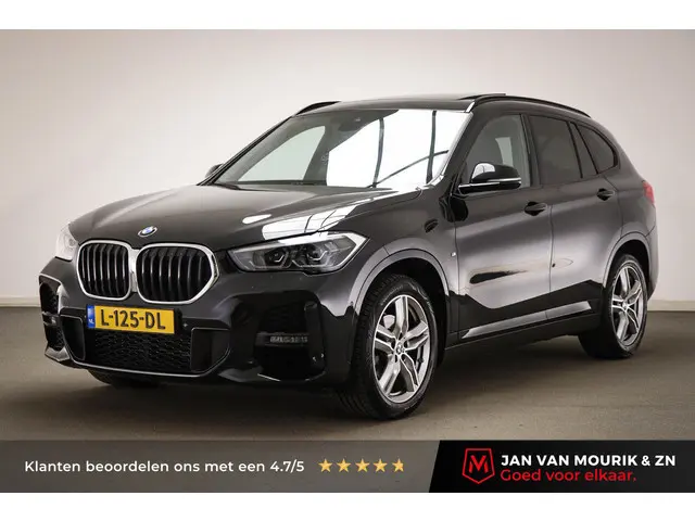 BMW X1 sDrive18i M-Sport High Executive | PANORAMADAK | DAB | CAMERA | 18"