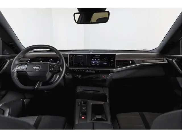 Opel Grandland 1.2 Turbo Hybrid GS | Dig. Cockpit | Adapt. Cruise | Focal | Stoel-+Stuurverw. | PDC...