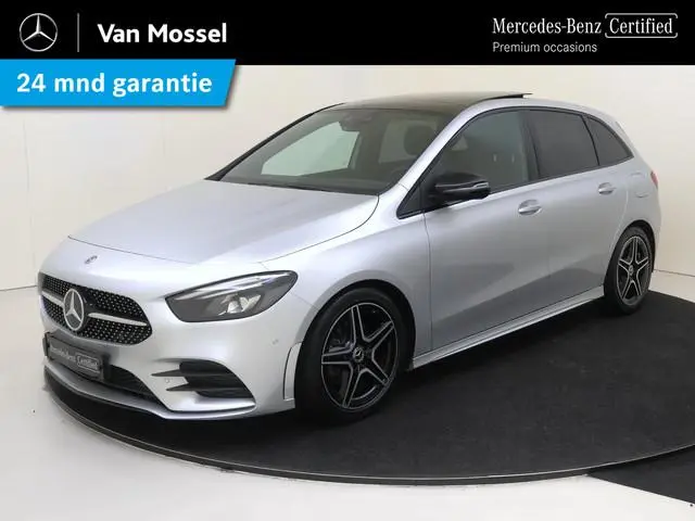 Mercedes-Benz B-klasse 180 Business Solution AMG