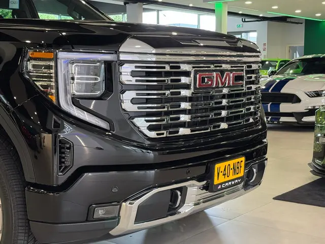 GMC Sierra