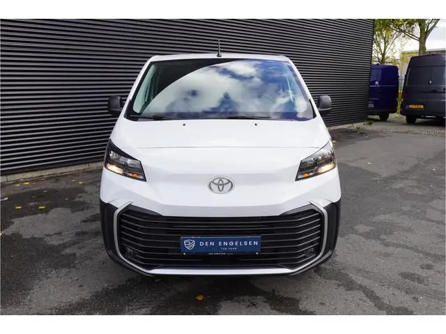 Toyota pro-ace