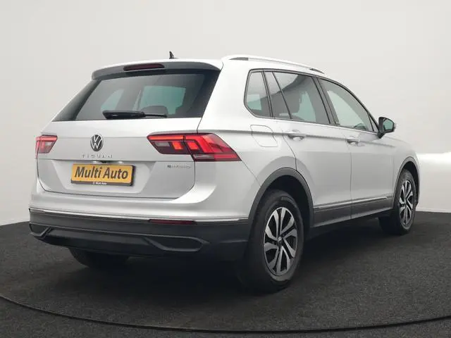 Volkswagen Tiguan 1.4 TSI eHybrid Active PHEV 245pk Dealer O.H. | Trekhaak Af Fabriek | Adaptive Cru...