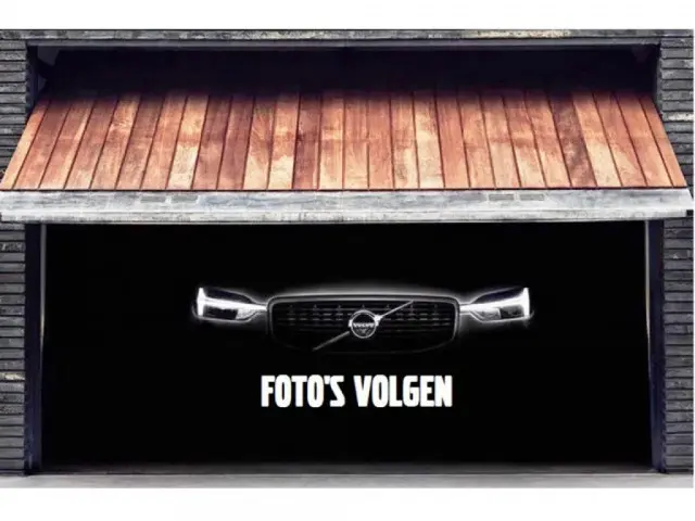 Volvo V40 T2 122PK Nordic+ | Trekhaak | Standkachel | Stoelverwarming | Voorruitverwarming |