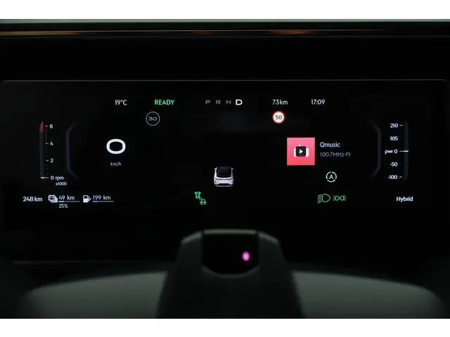 Lynk & Co 08