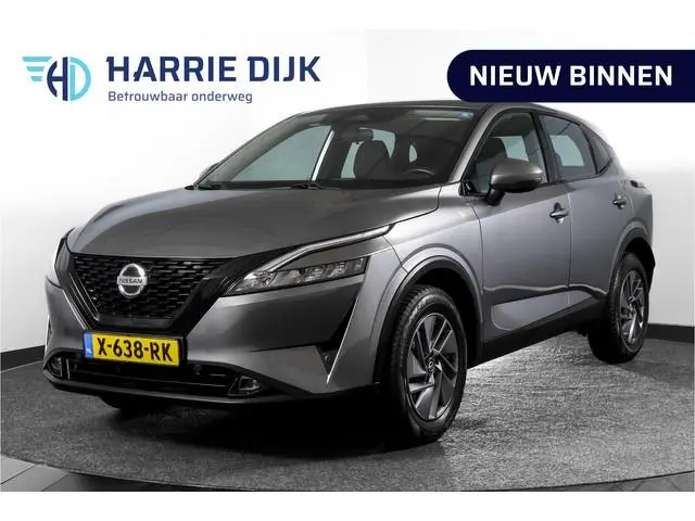 Nissan Qashqai 1.3 MHEV 140 PK Acenta | Adapt. Cruise | Winterpakket | Trekhaak | PDC | Camera | App...