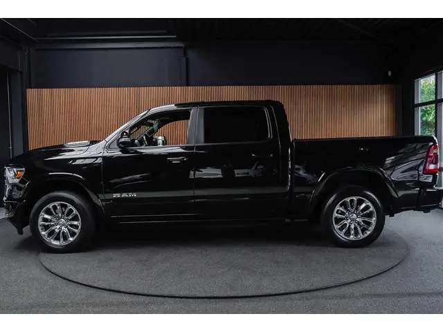 Dodge Ram 1500 5.7 V8 4x4 Crew Cab Laramie Panodak Harman K. Leer Navi Alpine Stoelventilatie Camera...