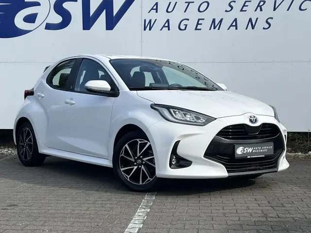 Toyota Yaris 1.5 Hybrid Dynamic | Carplay | Camera | LED | ACC