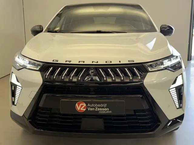 Mitsubishi Grandis