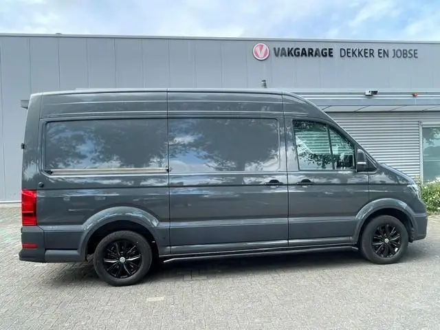 Volkswagen Crafter 2.0 TDI 141pk L3H3 Euro6 Airco