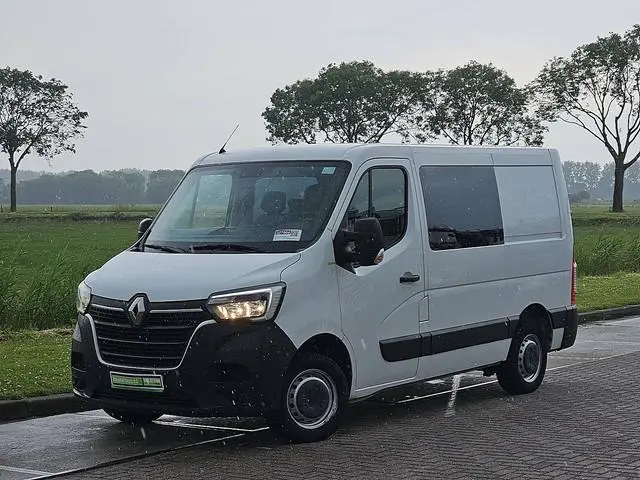 RENAULT MASTER 2.3 l1h1 dubbel cabine!