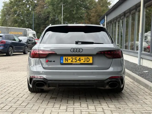 Audi RS4