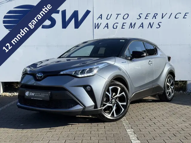 Toyota C-HR 2.0 Hybrid Team D Bi-Tone | CarPlay | ACC | Camera | Keyless | 18 inch
