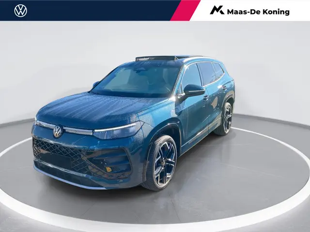 Volkswagen Tayron 1.5eHybrid 200kW/272PK R-Line Panoramadak · Apple/Android Car Play · Camera + Park...