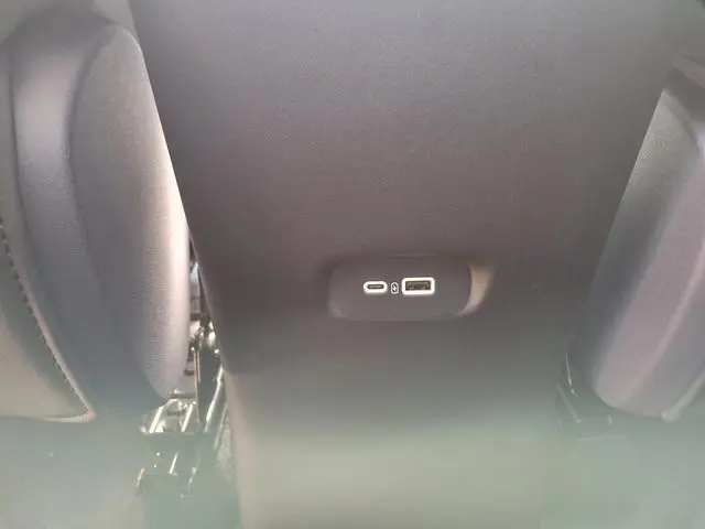 Leapmotor C10