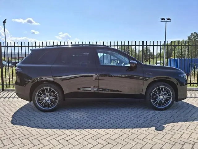 Leapmotor C10