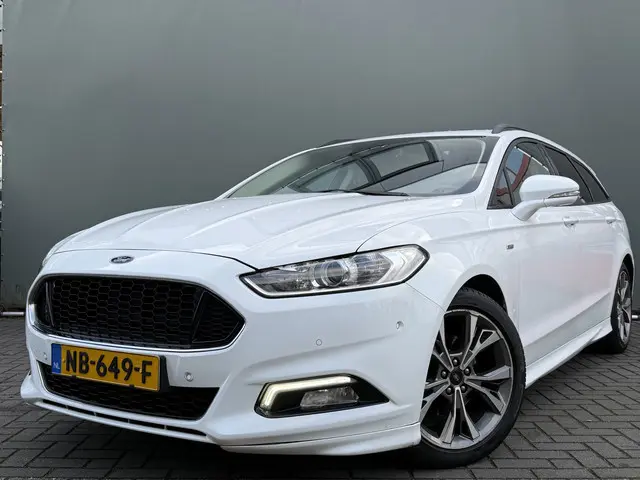 Ford Mondeo Wagon BWJ 2017 1.5 161 PK ST Line PANODAK | FULL LED | STOEL + STUUR VERW. | CARPLAY + A...