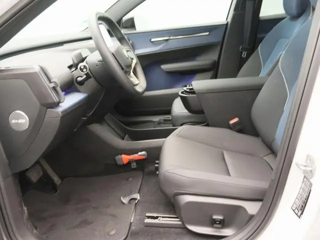 Volvo EX30