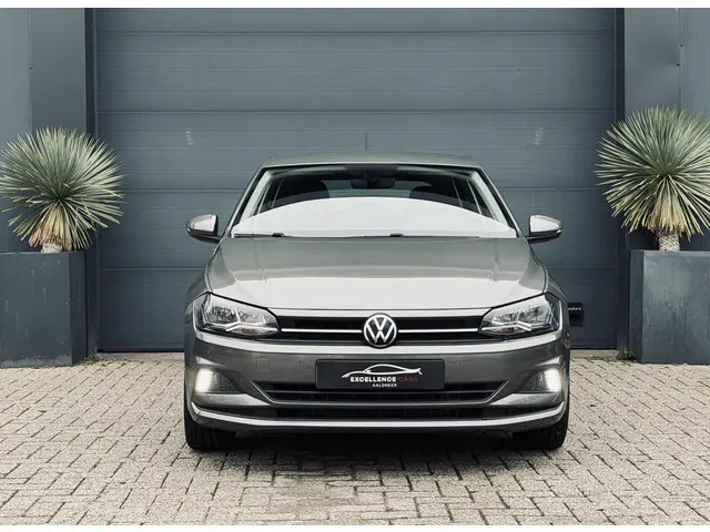 Volkswagen Polo 1.0 TSI Comfortline Business