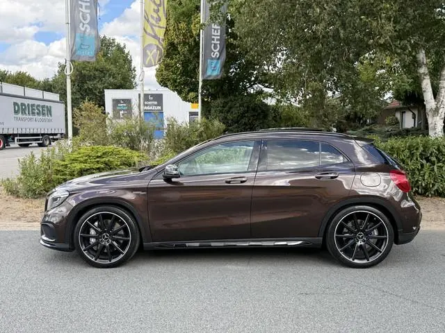 Mercedes-Benz GLA-klasse AMG 45 4MATIC Edition1 381PK•Pano