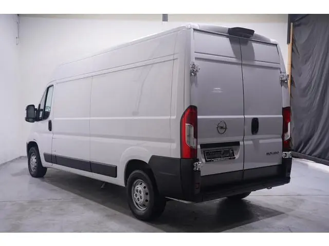 Opel Movano 2.2D 140 pk L3H2 Airco ECC, Navi, Camera Laadruimte Pakket, PDC achter, 3-Zits