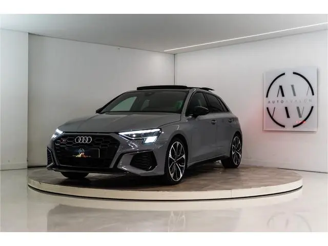 Audi S3 Sportback 2.0 TFSI Quattro 310PK | RS Stoelen | Pano | B&O | Matrix | VOL! Garantie