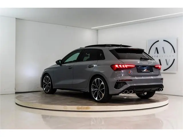 Audi S3 Sportback 2.0 TFSI Quattro 310PK | RS Stoelen | Pano | B&O | Matrix | VOL! Garantie