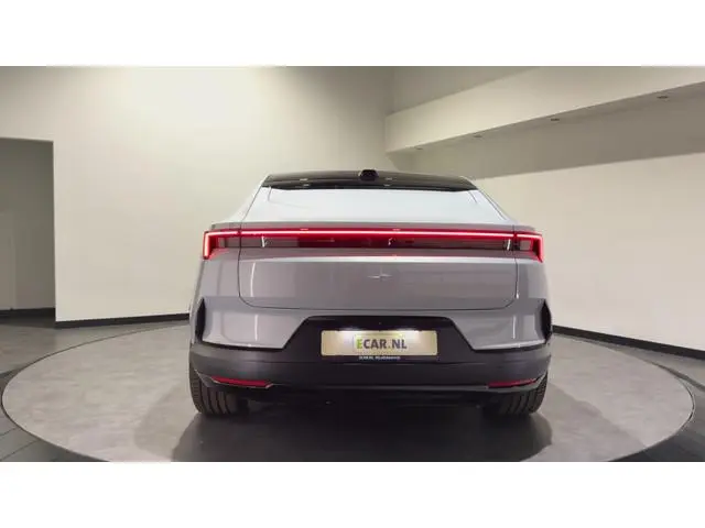 Polestar 4