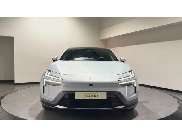 Polestar 4