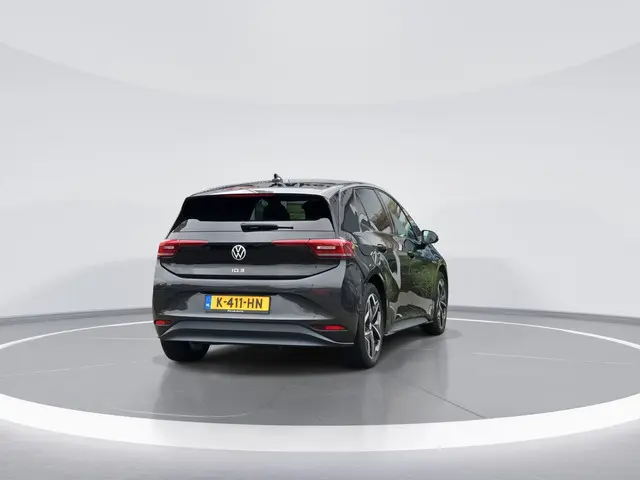 Volkswagen ID.3 First Plus 58 kWh |SOH 89 %|CAMERA|STOEL + STUURVERWARMING|WARMTEPOMP|NIEUWE APK| 44...