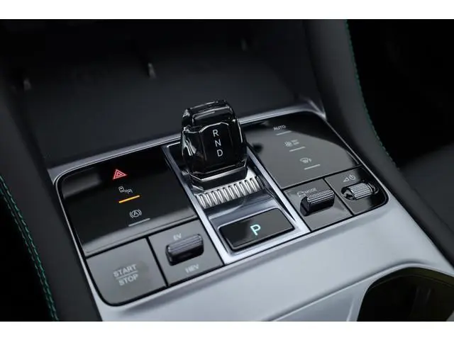 BYD SEAL U