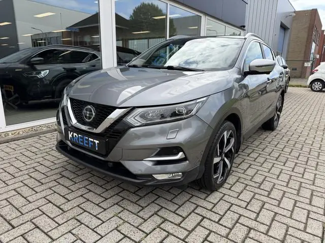 Nissan Qashqai 1.3 DIG-T Tekna + Trekhaak | Panorama