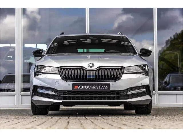 ŠKODA Superb Combi 1.5 TSI ACT Sportline Business | ACC | Trekhaak