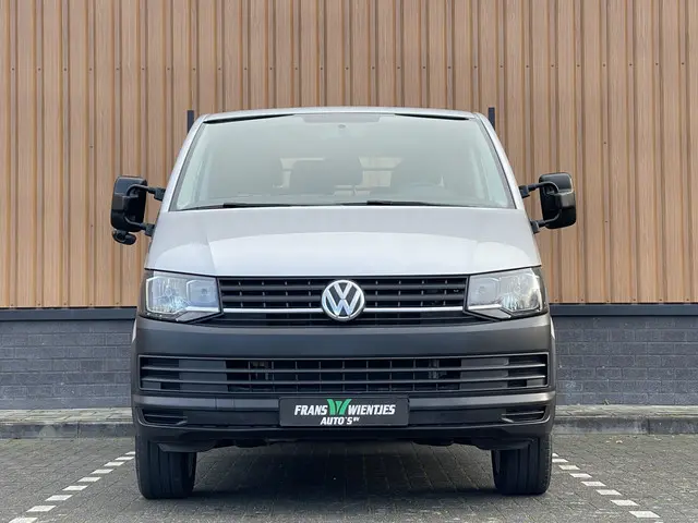 Volkswagen Transporter 2.0 TDI L2H1 DC | BTW |  Pick-up! | 6 Pers. | Trekhaak | Apple Carplay | Crui...