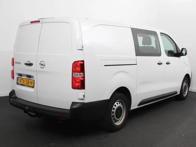 Opel Vivaro 2.0 CDTI Automaat 145 pk L3H1 Dubbele Cabine 6 Persoons Edition Trekhaak Navigatie Apple...